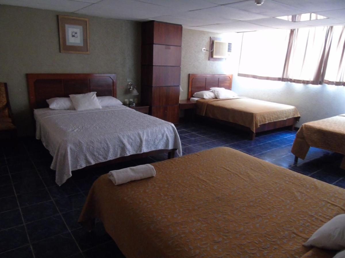 Hotel Malecon Inn جواياكيل المظهر الخارجي الصورة