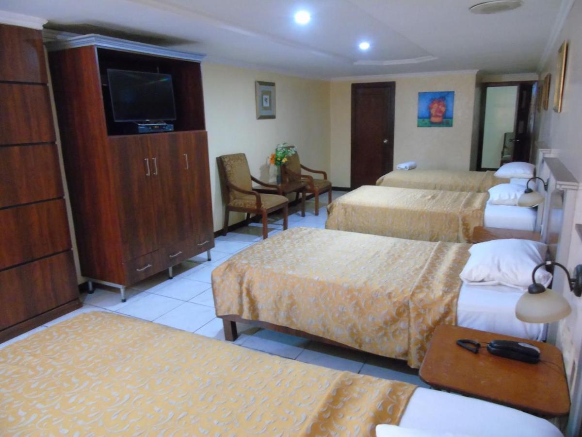 Hotel Malecon Inn جواياكيل المظهر الخارجي الصورة