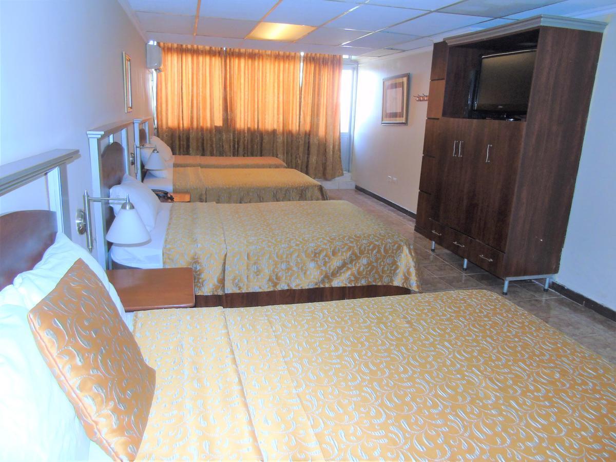 Hotel Malecon Inn جواياكيل المظهر الخارجي الصورة