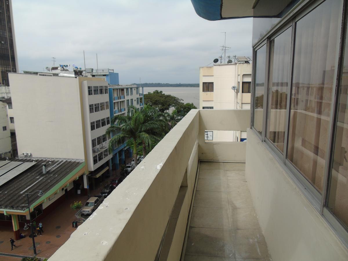 Hotel Malecon Inn جواياكيل المظهر الخارجي الصورة