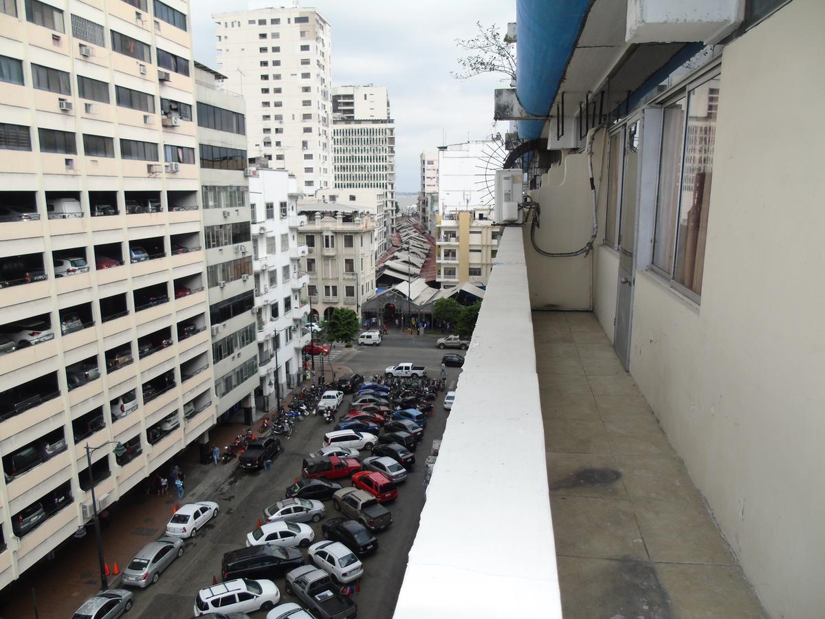 Hotel Malecon Inn جواياكيل المظهر الخارجي الصورة