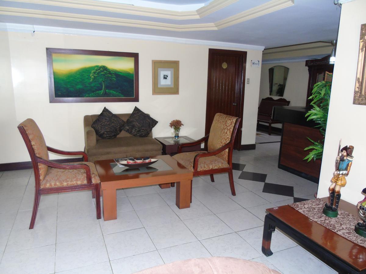 Hotel Malecon Inn جواياكيل المظهر الخارجي الصورة